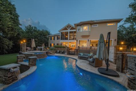 613 N Rolling View San Antonio TX 78253