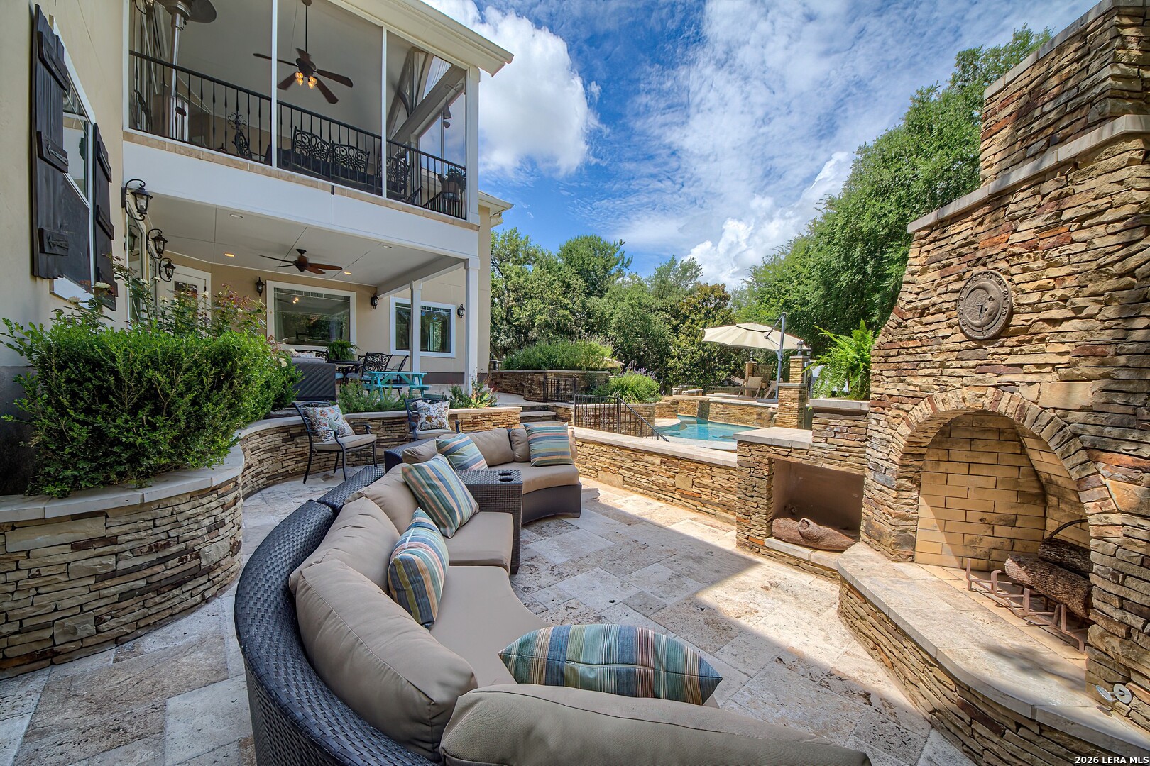 613 N Rolling View San Antonio TX 78253