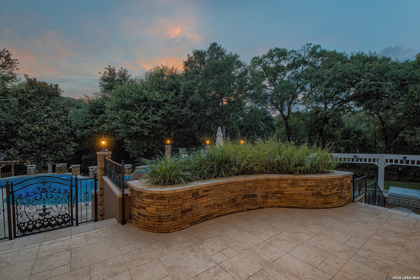 613 N Rolling View San Antonio TX 78253