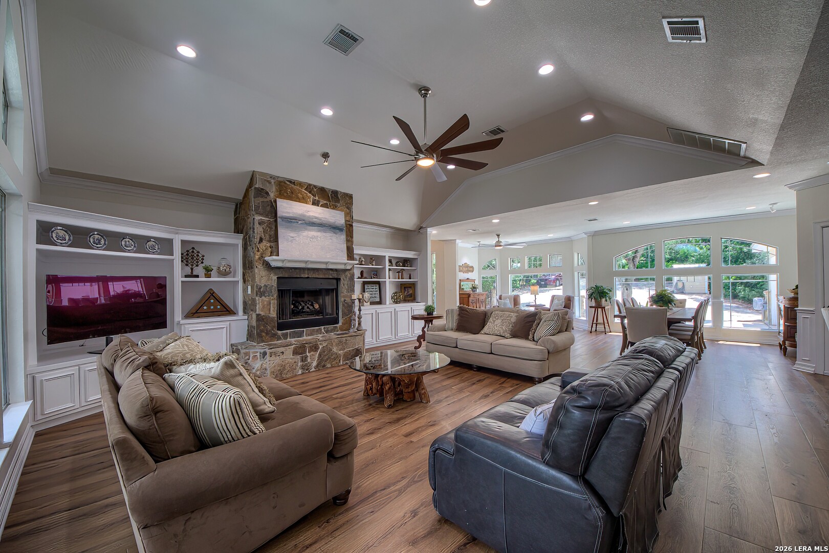 613 N Rolling View San Antonio TX 78253