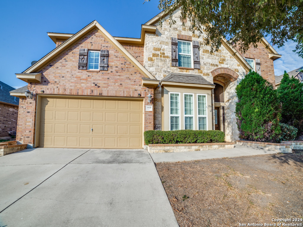 1819 Lake Peipsi San Antonio TX 78251