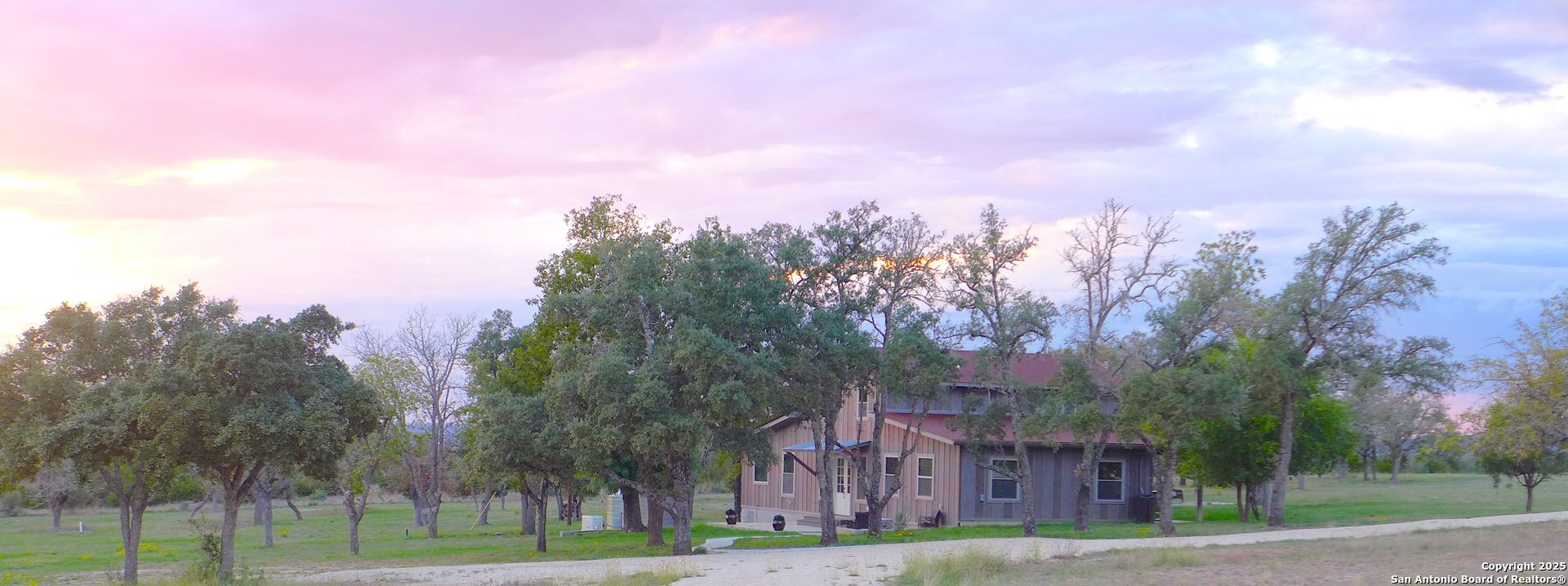 234 Mill Dam Comfort TX 78013