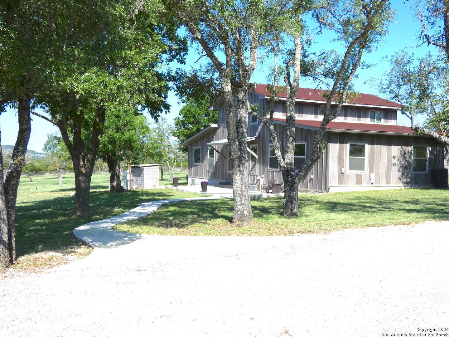 234 Mill Dam Comfort TX 78013