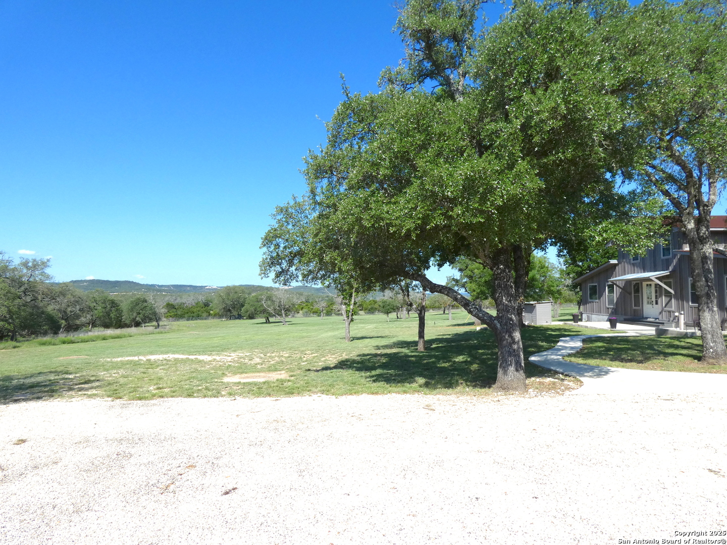 234 Mill Dam Comfort TX 78013
