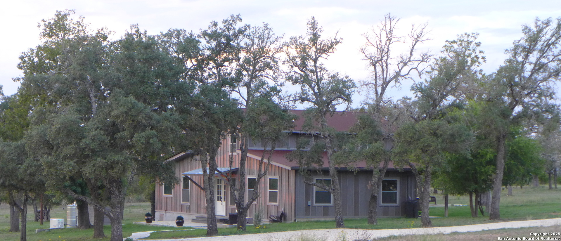 234 Mill Dam Comfort TX 78013