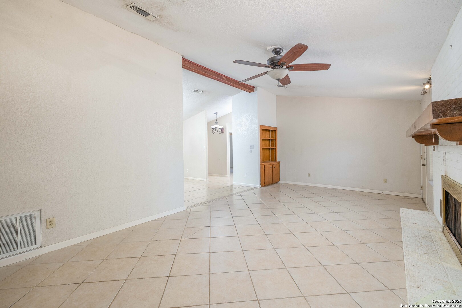 953 Lazy Trail New Braunfels TX 78130