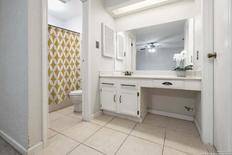 953 Lazy Trail New Braunfels TX 78130