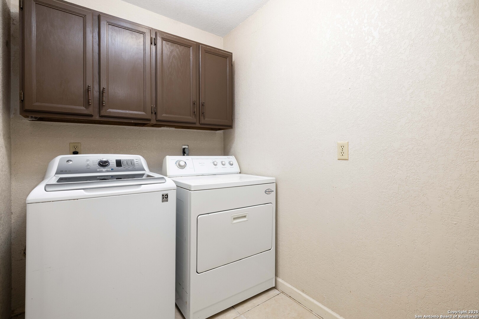 953 Lazy Trail New Braunfels TX 78130