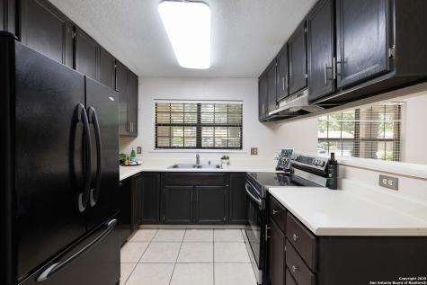 953 Lazy Trail New Braunfels TX 78130