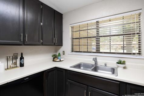 953 Lazy Trail New Braunfels TX 78130