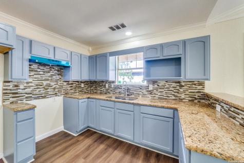 651 N San Augustine Avenue San Antonio TX 78228