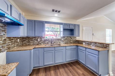 651 N San Augustine Avenue San Antonio TX 78228
