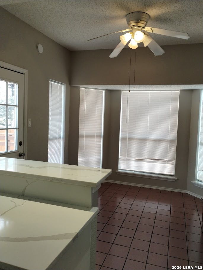 10158 Sandyglen San Antonio TX 78240