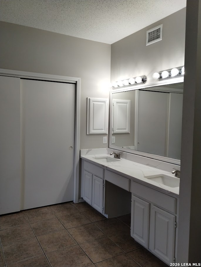 10158 Sandyglen San Antonio TX 78240