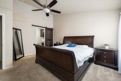 11515 N Peak San Antonio TX 78245