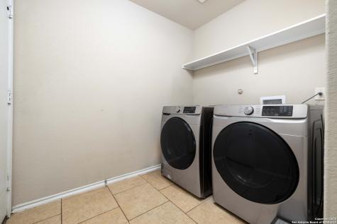 11515 N Peak San Antonio TX 78245