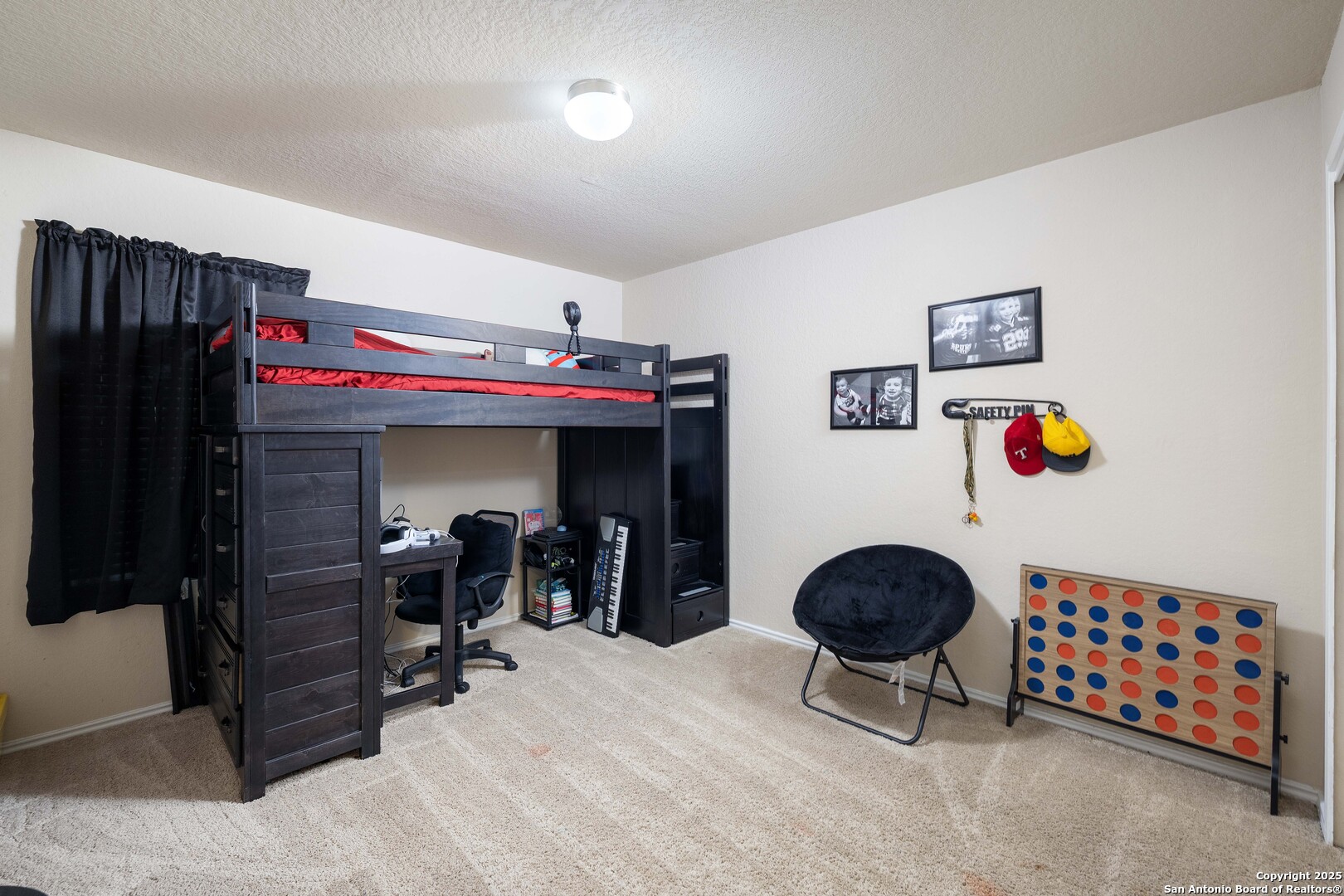 11515 N Peak San Antonio TX 78245