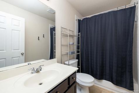 11515 N Peak San Antonio TX 78245