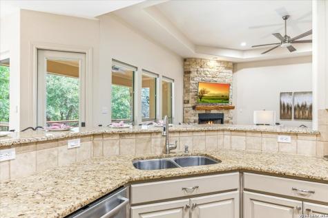 1826 Slumber Pass San Antonio TX 78260