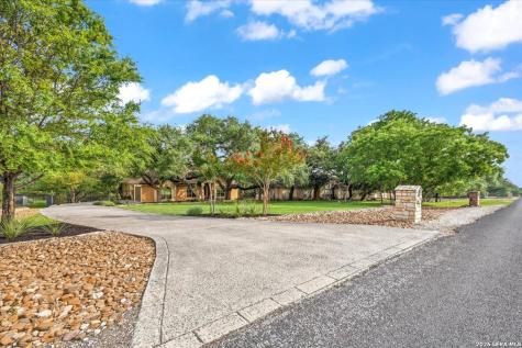 1826 Slumber Pass San Antonio TX 78260