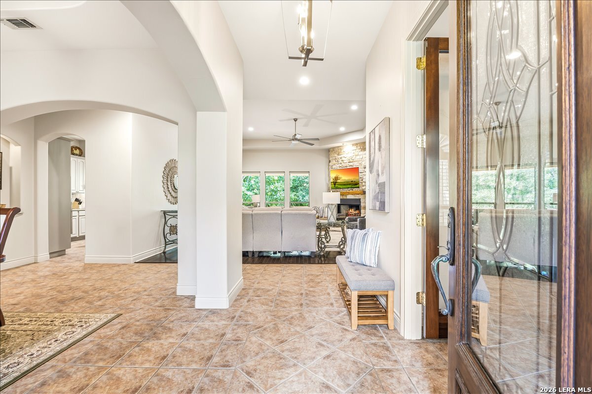 1826 Slumber Pass San Antonio TX 78260