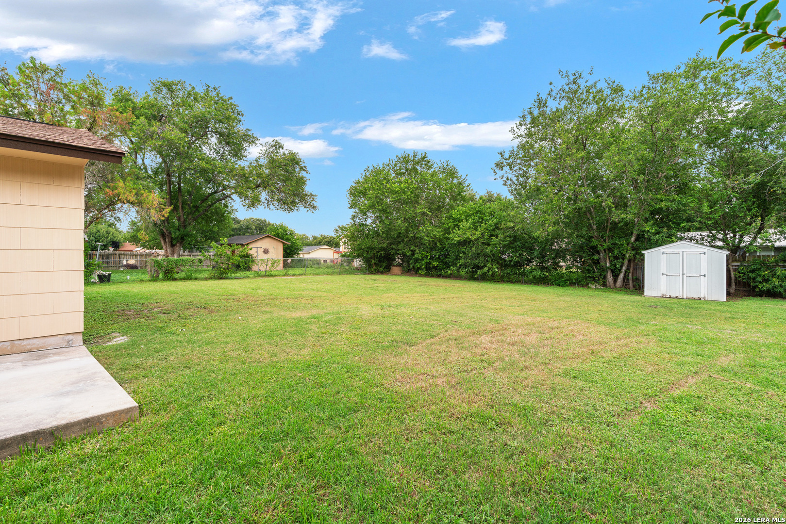 212 Avenue F Converse TX 78109