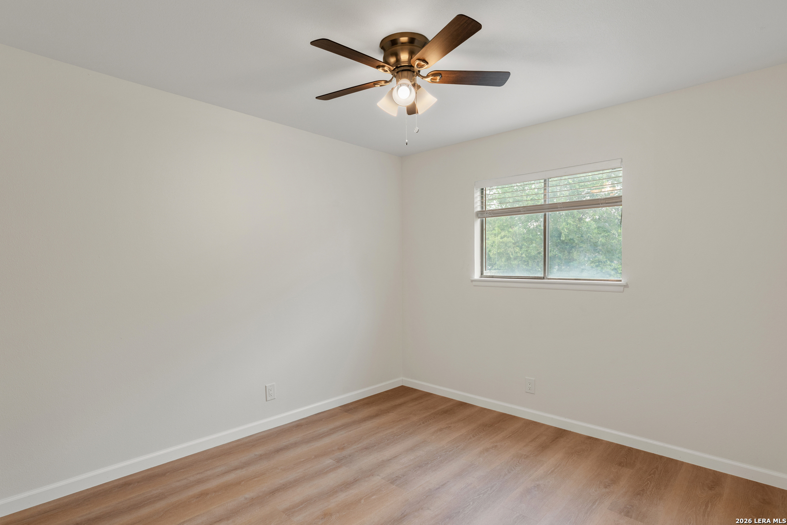 212 Avenue F Converse TX 78109