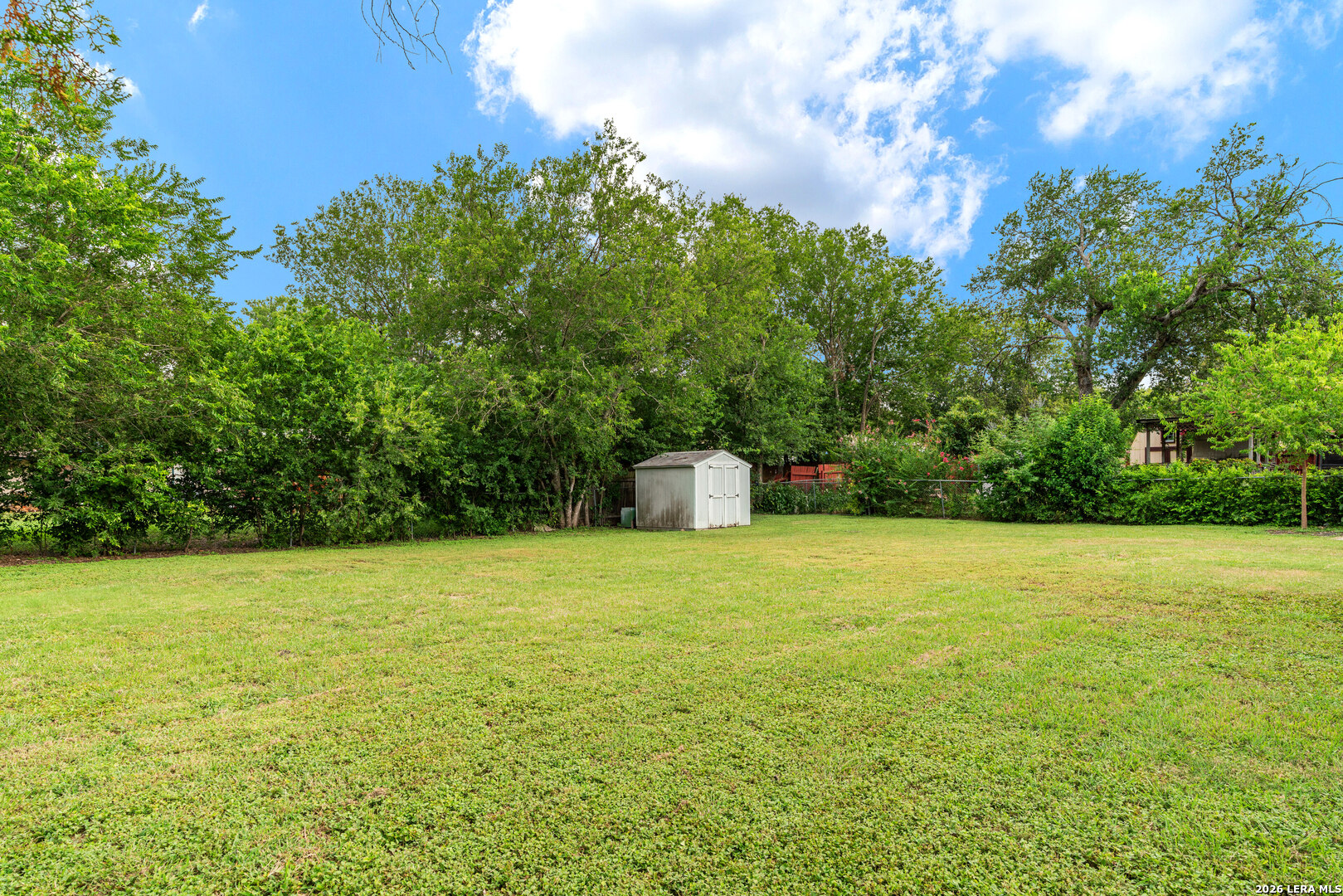 212 Avenue F Converse TX 78109