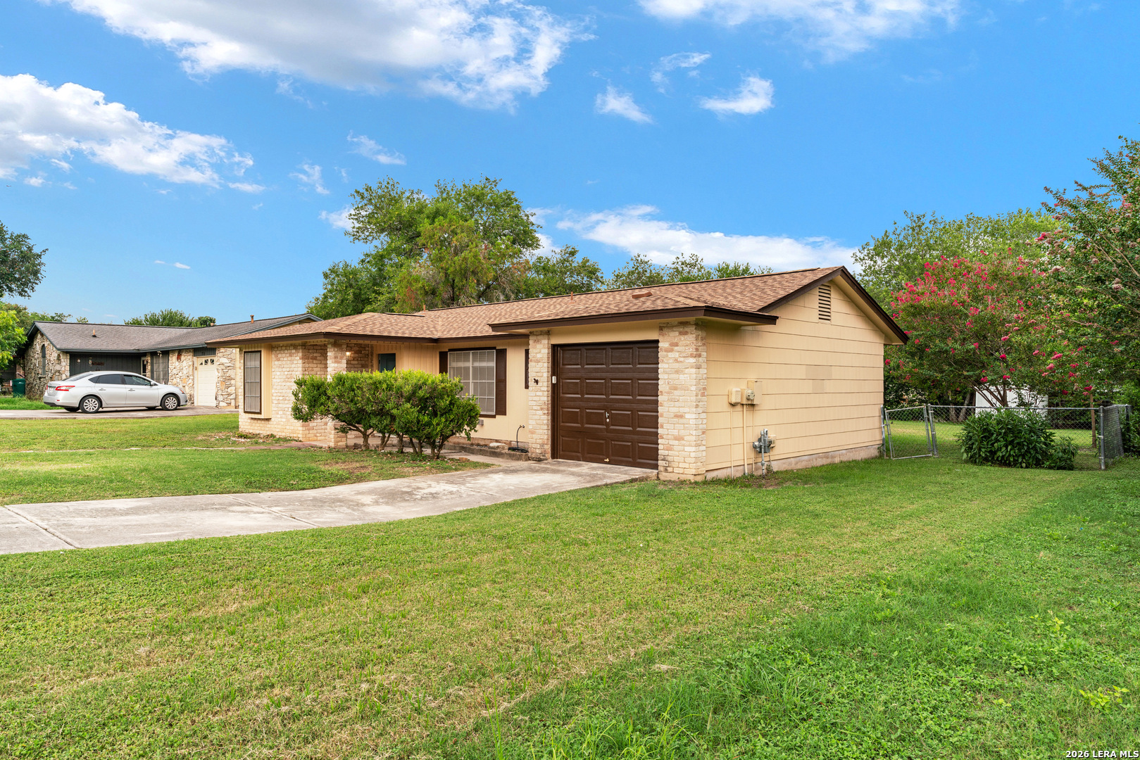 212 Avenue F Converse TX 78109