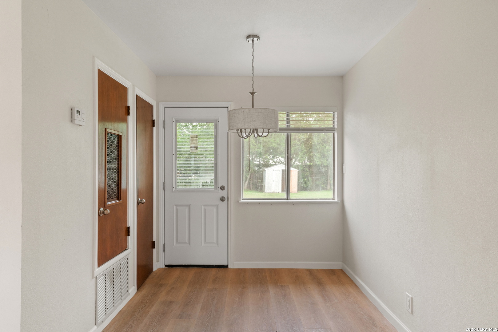 212 Avenue F Converse TX 78109