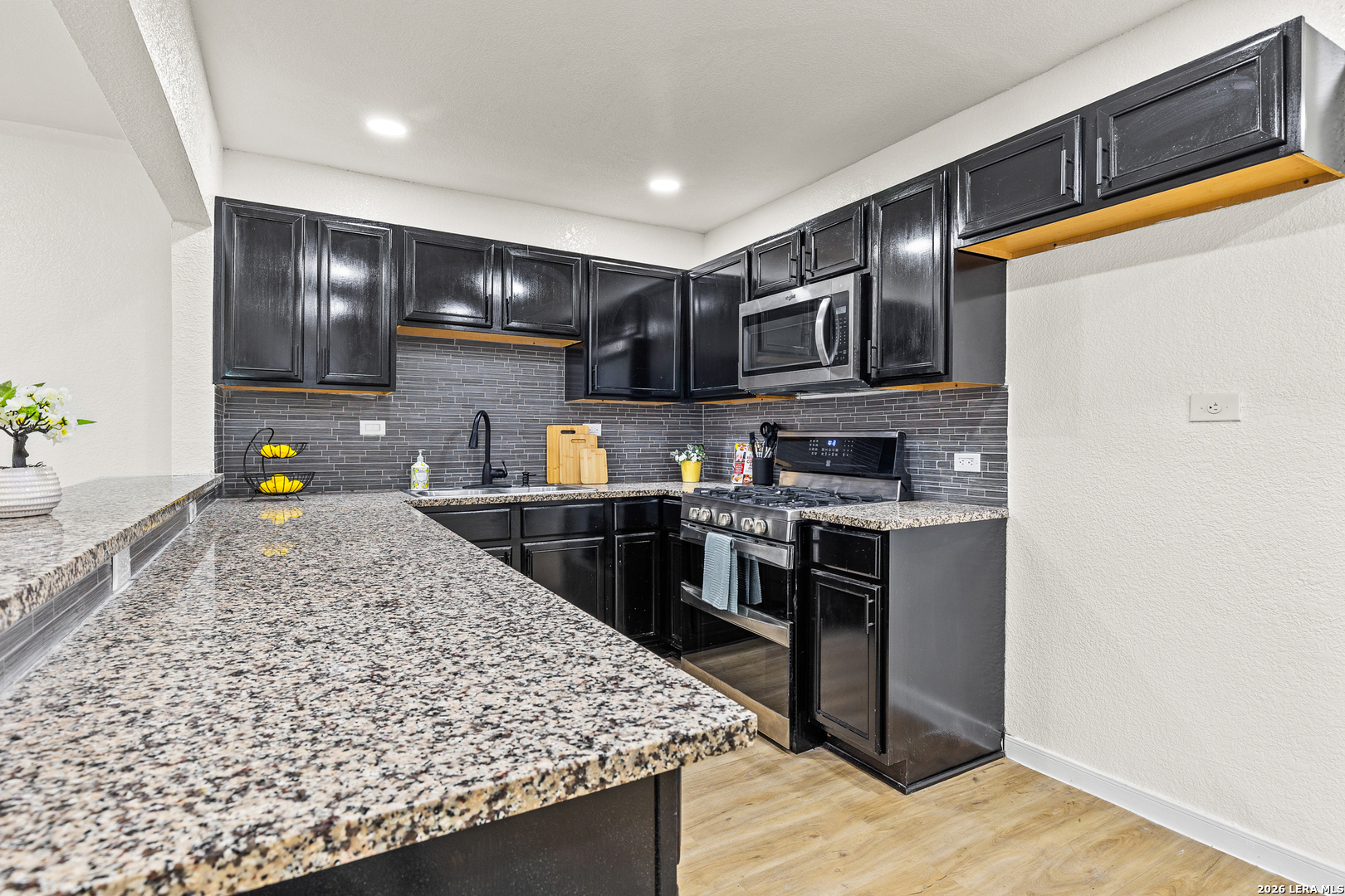 1031 Thorain San Antonio TX 78201