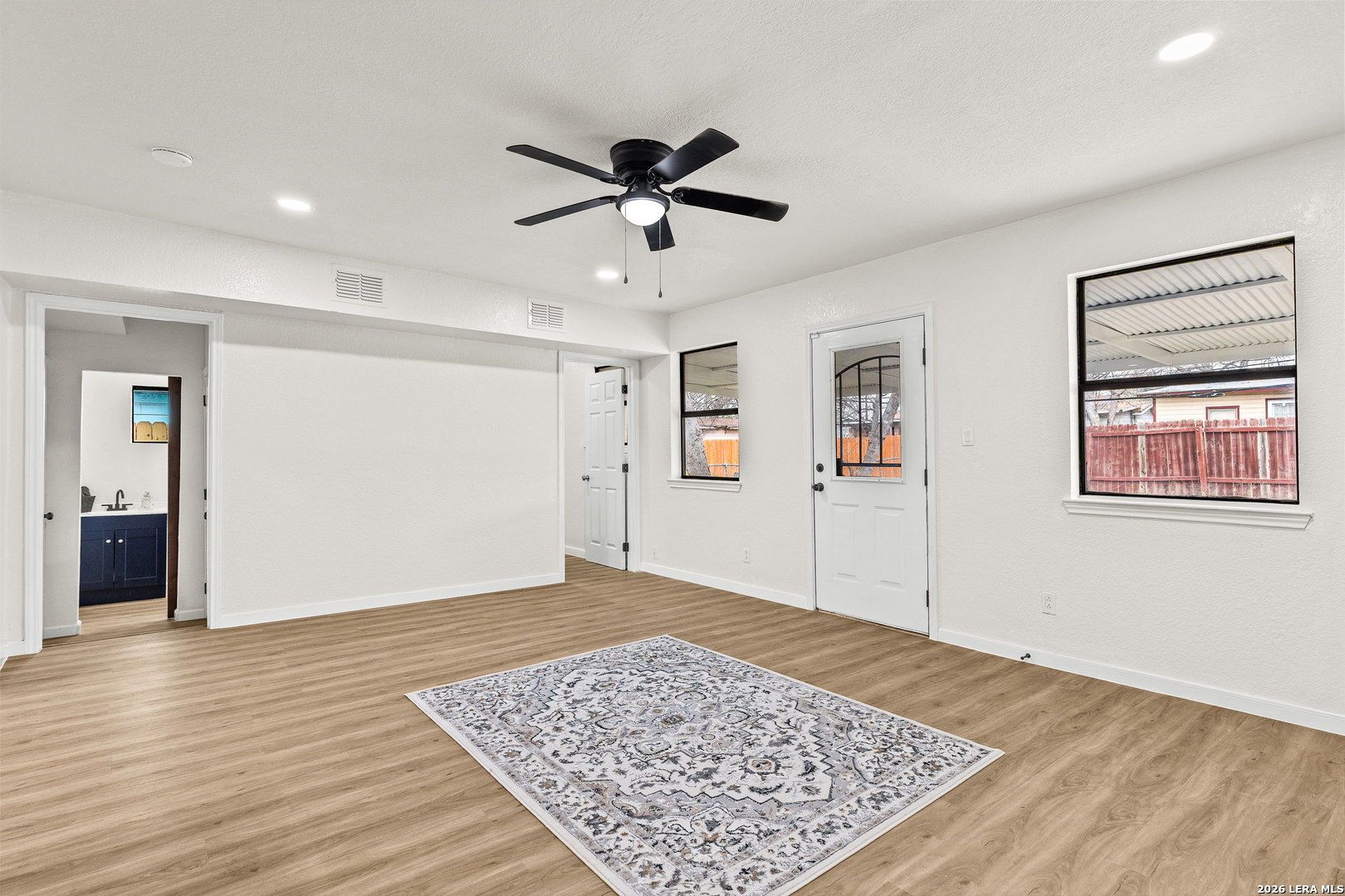 1031 Thorain San Antonio TX 78201