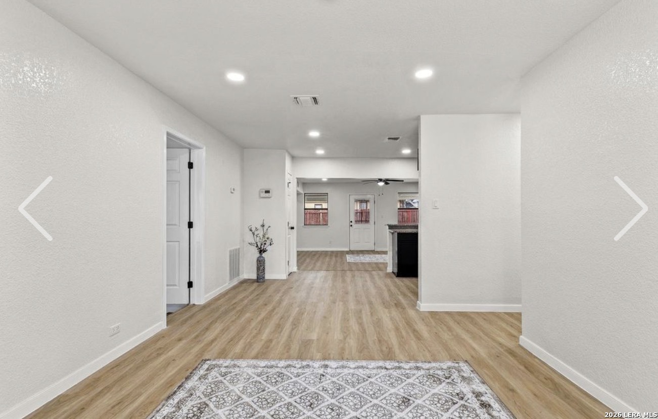1031 Thorain San Antonio TX 78201