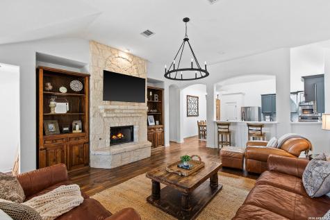 8935 Woodland Pass Boerne TX 78006