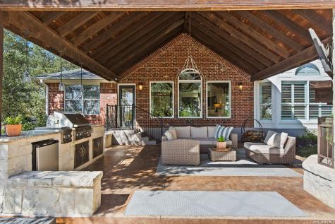 8935 Woodland Pass Boerne TX 78006