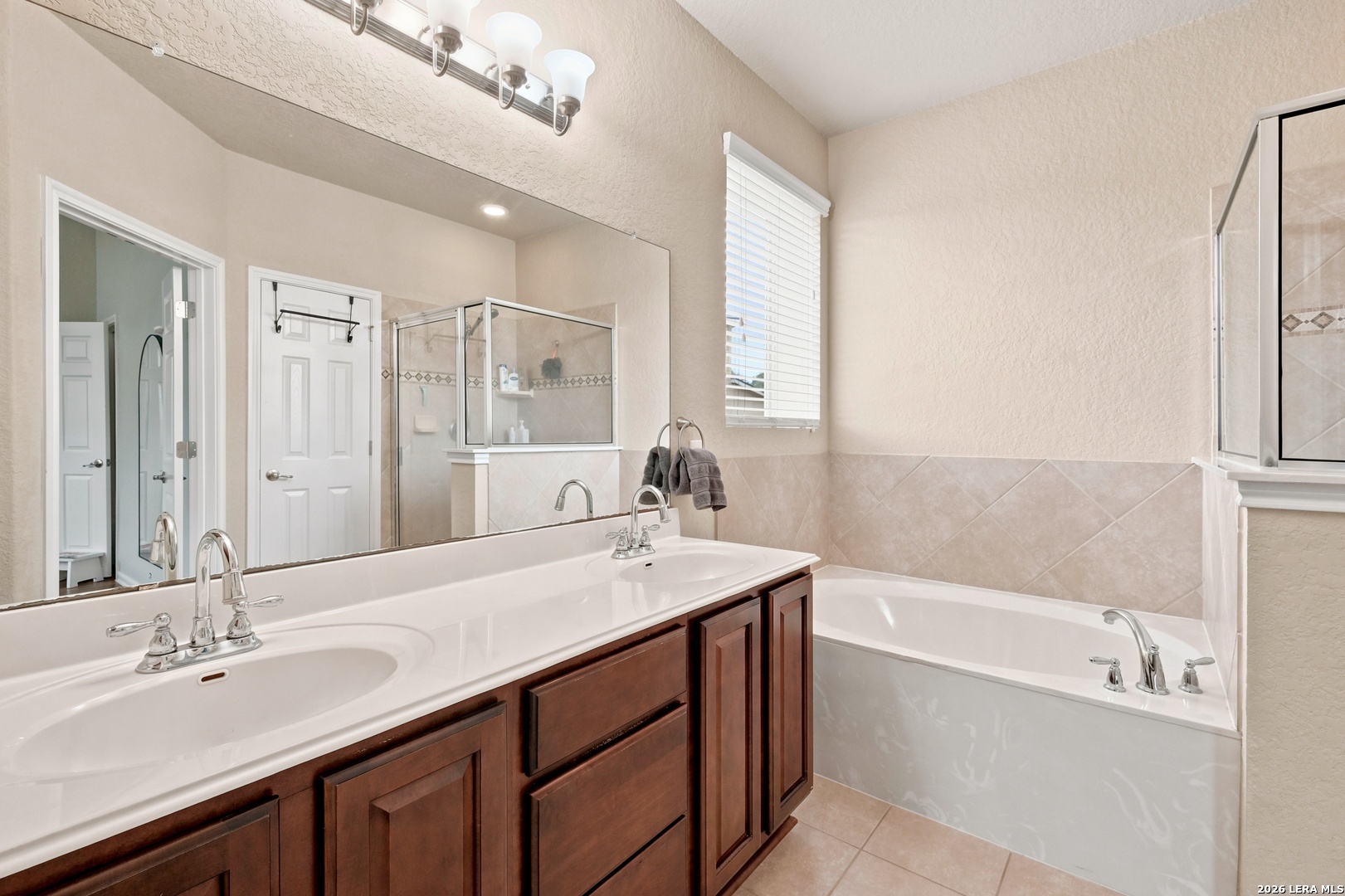 5606 Southern Oaks San Antonio TX 78261