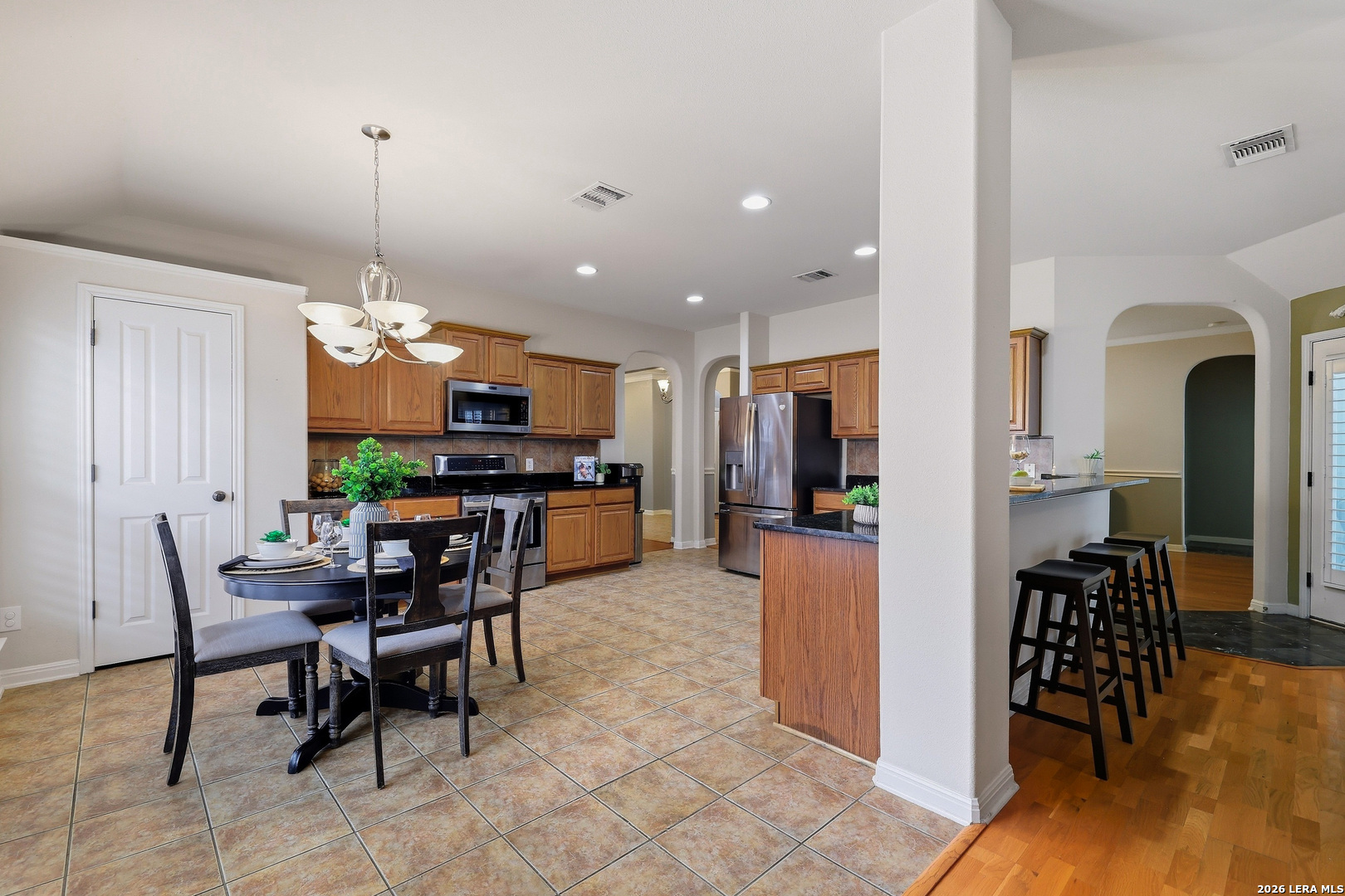 9216 Mccafferty Drive Helotes TX 78023