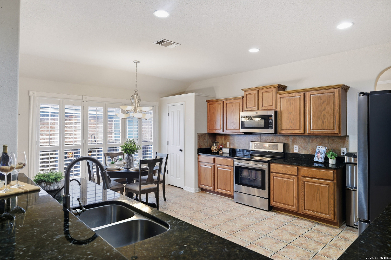 9216 Mccafferty Drive Helotes TX 78023