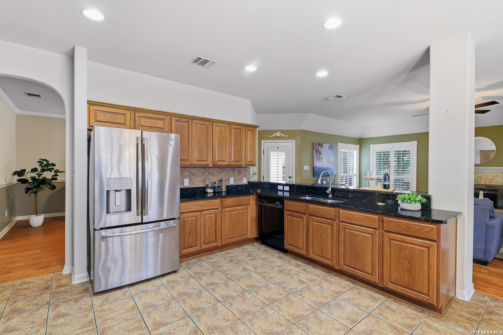 9216 Mccafferty Drive Helotes TX 78023