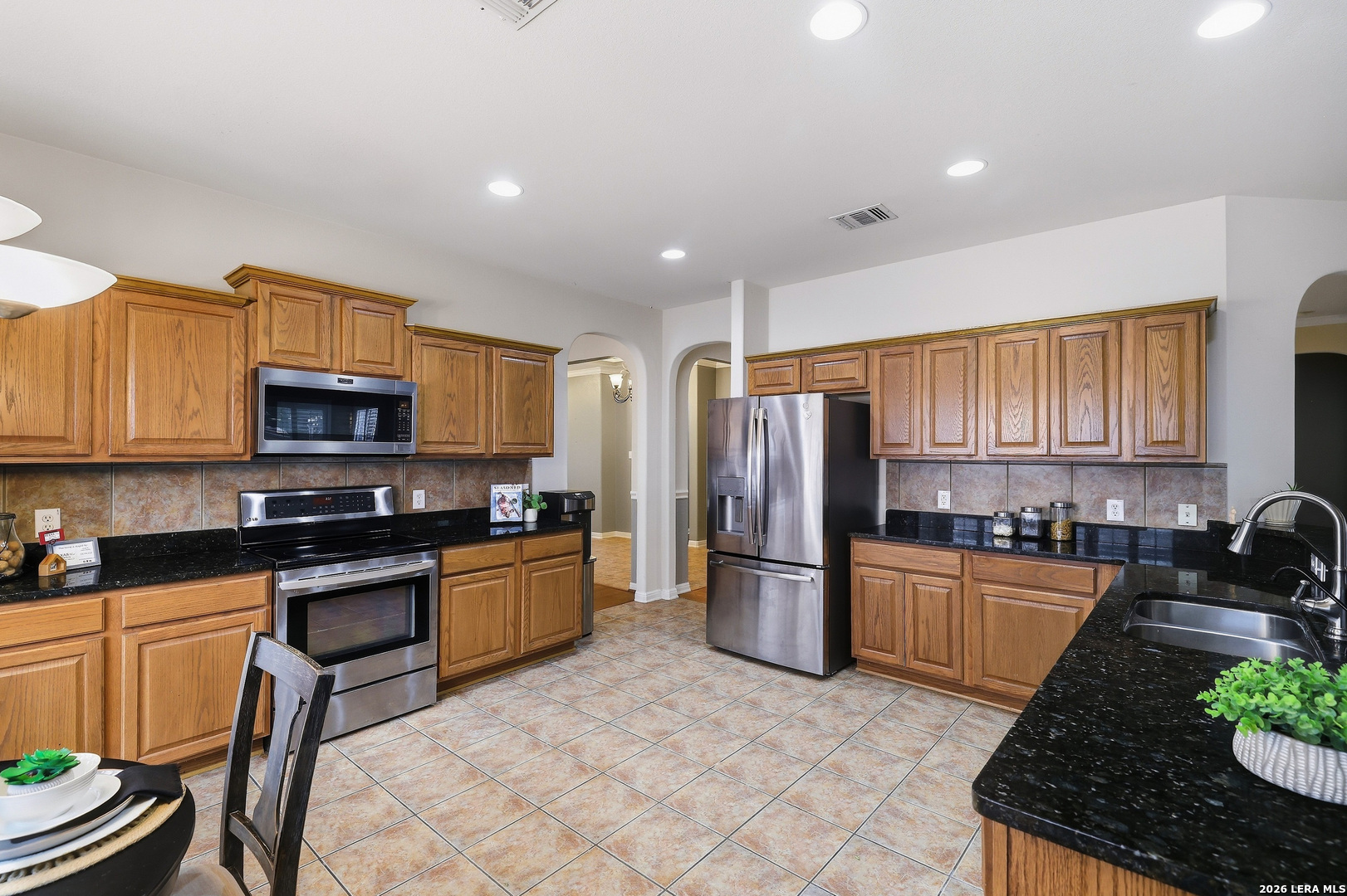 9216 Mccafferty Drive Helotes TX 78023