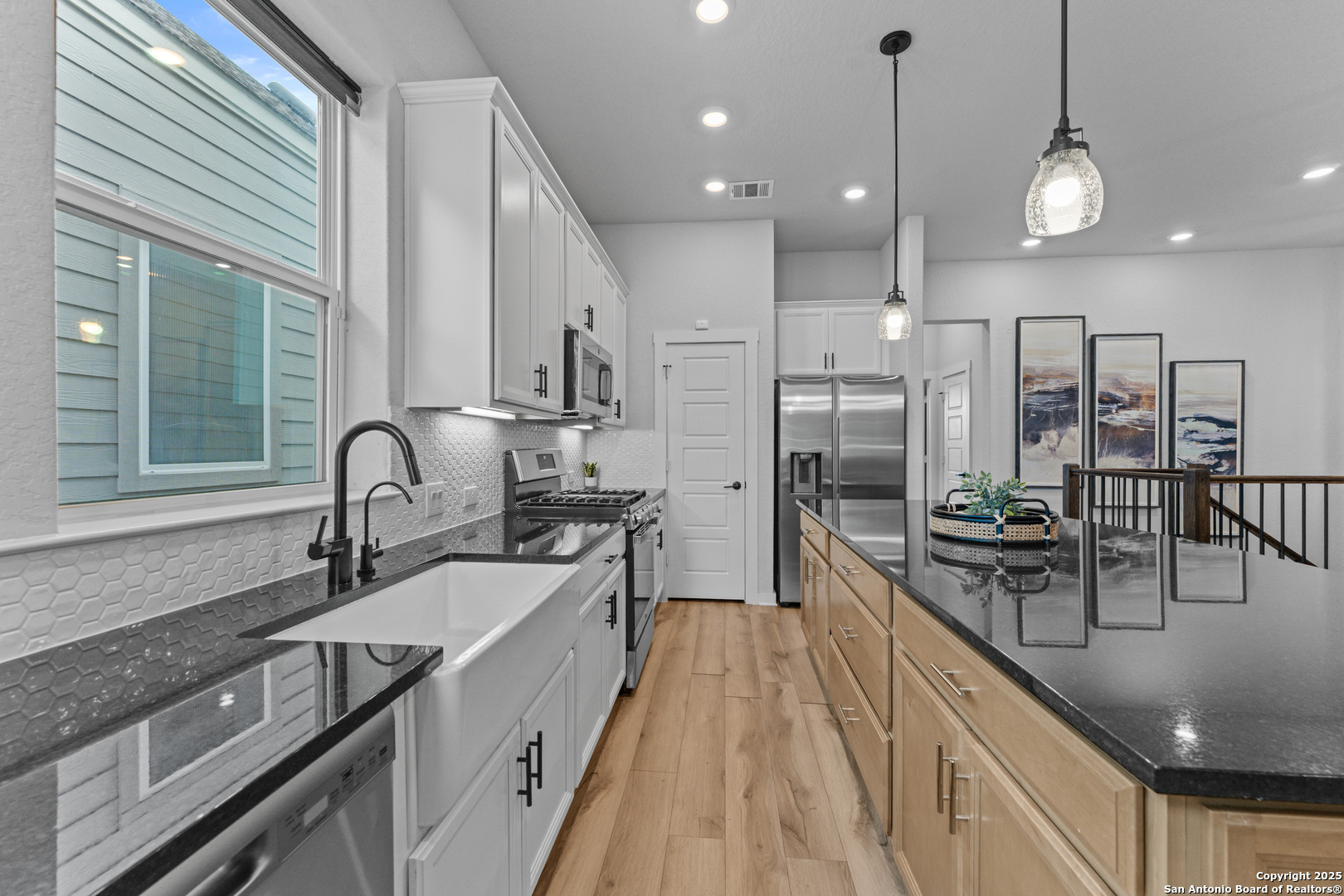 5843 Whitby Road #6 San Antonio TX 78240