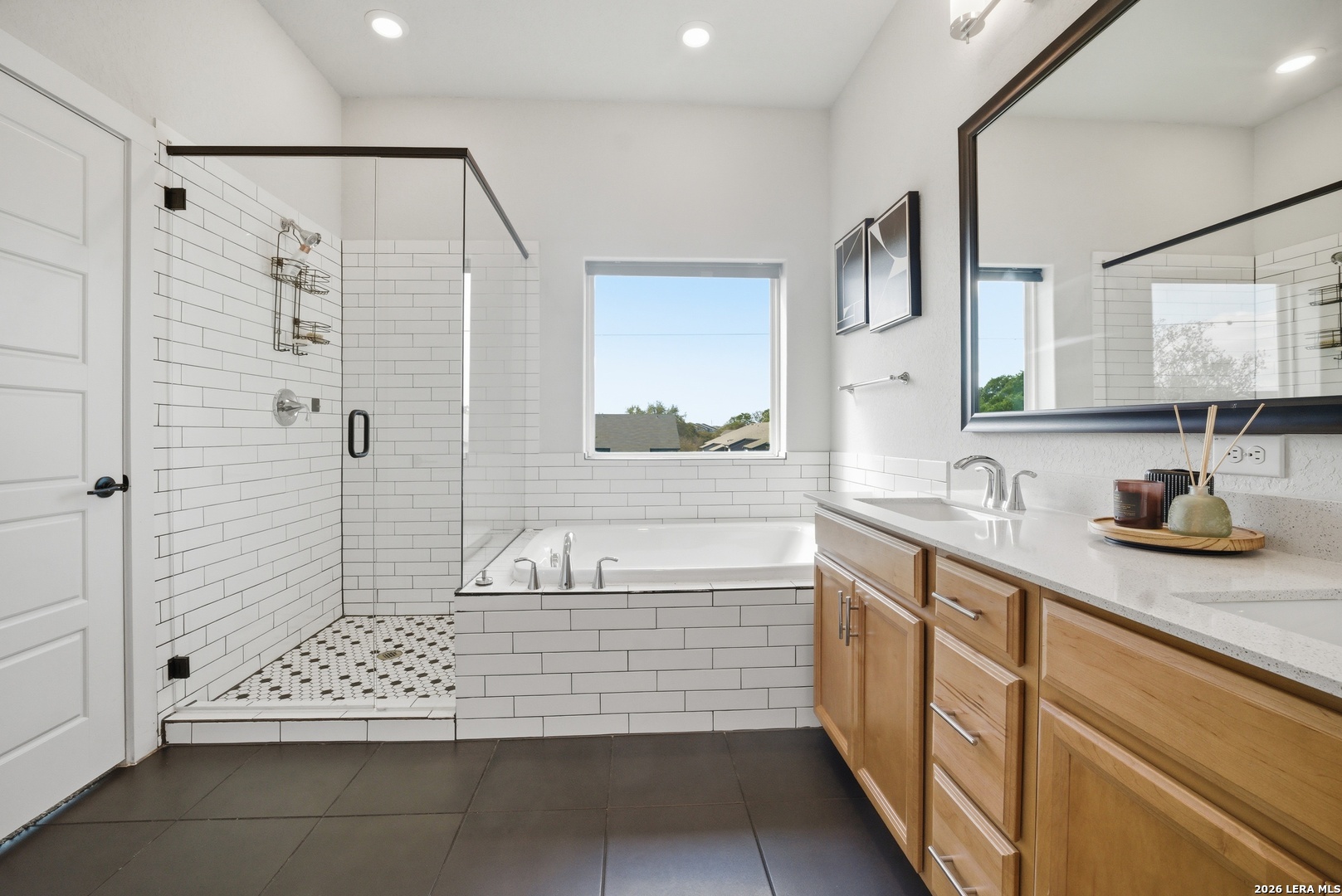 5843 Whitby Road #6 San Antonio TX 78240