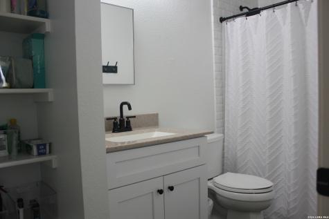 3111 Sunbird Bay San Antonio TX 78245