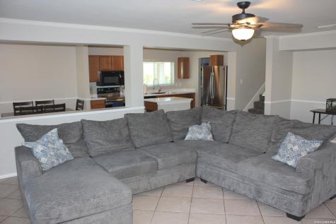 3111 Sunbird Bay San Antonio TX 78245