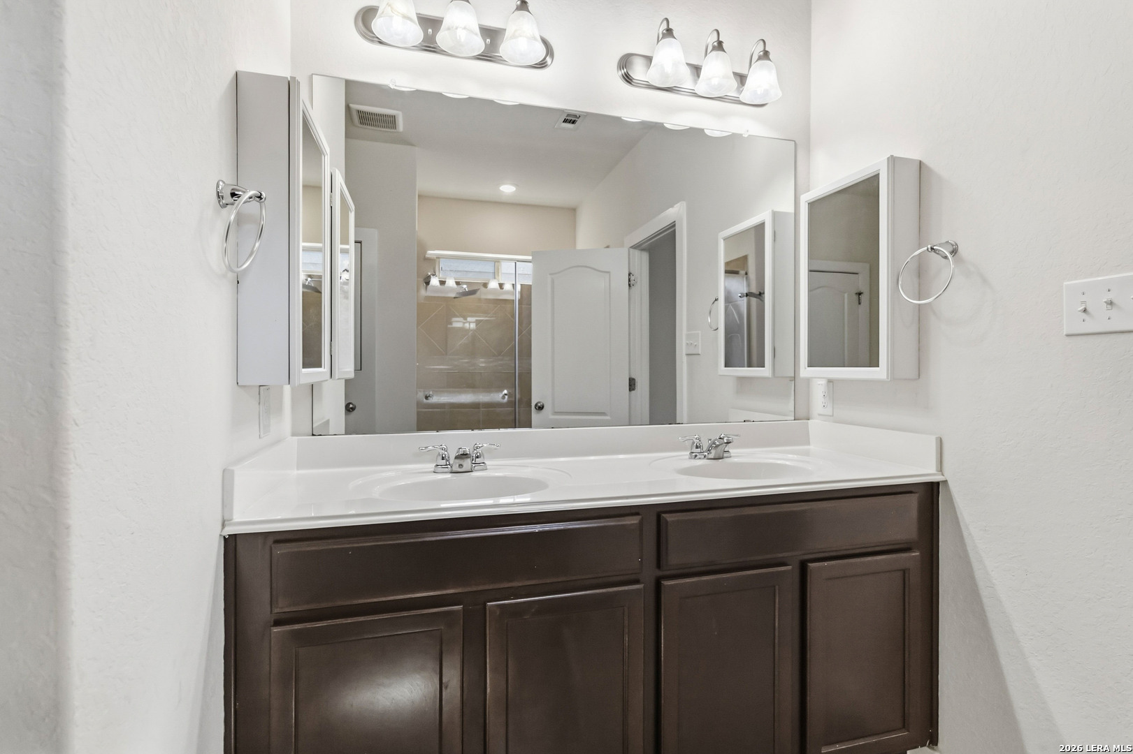 10334 Francisco Way Converse TX 78109