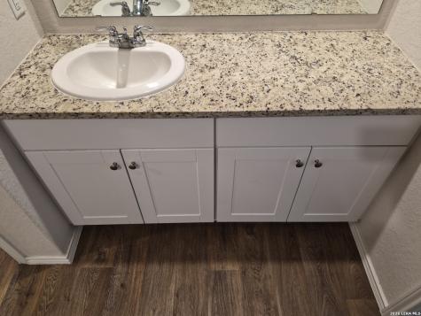 465 Middle Green Loop Floresville TX 78114