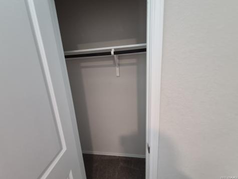 465 Middle Green Loop Floresville TX 78114