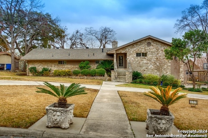 124 Harriet Drive San Antonio TX 78216