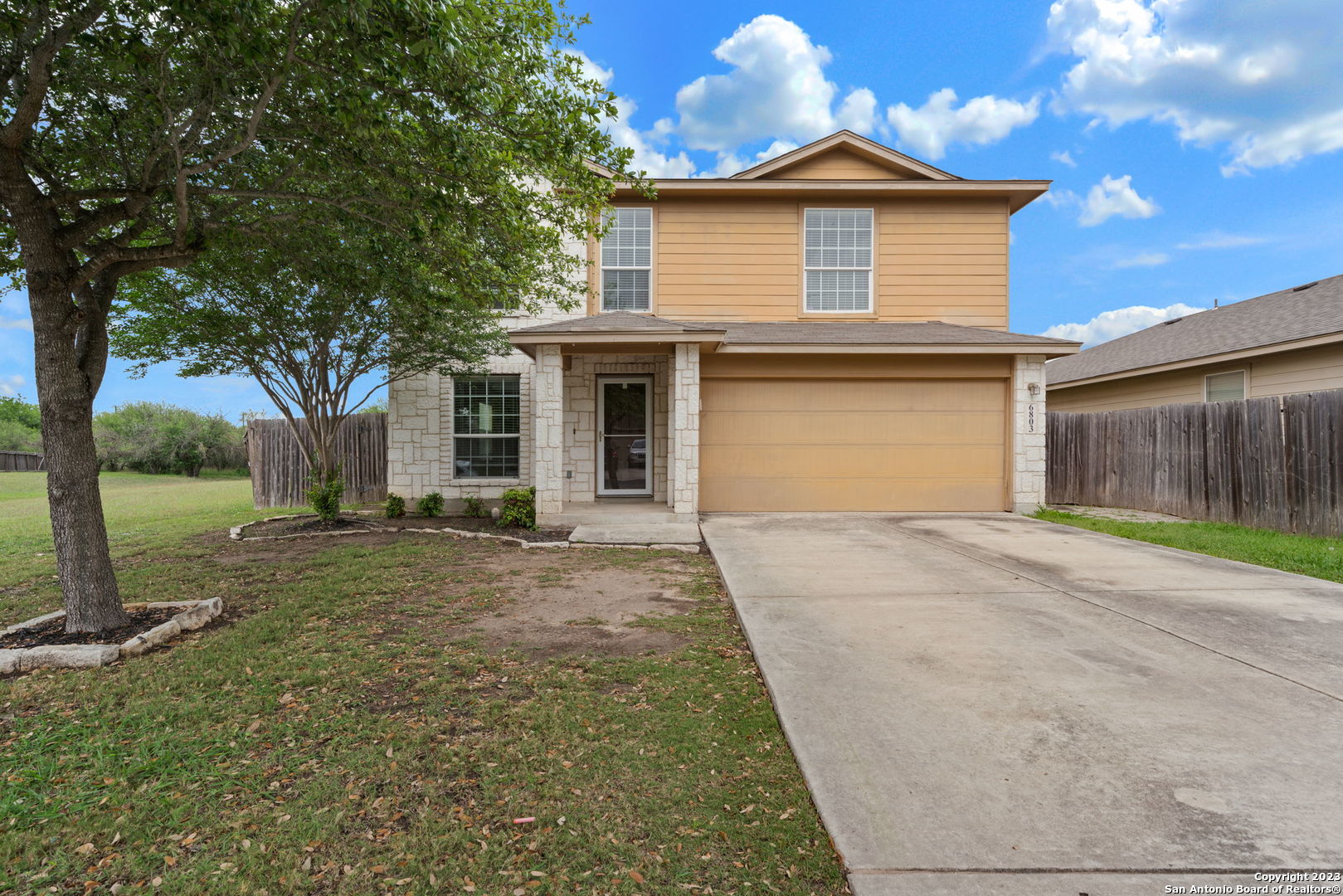 6803 Liberty Stone San Antonio TX 78244