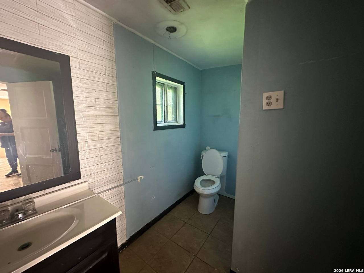 1408 W Gerald Avenue San Antonio TX 78211
